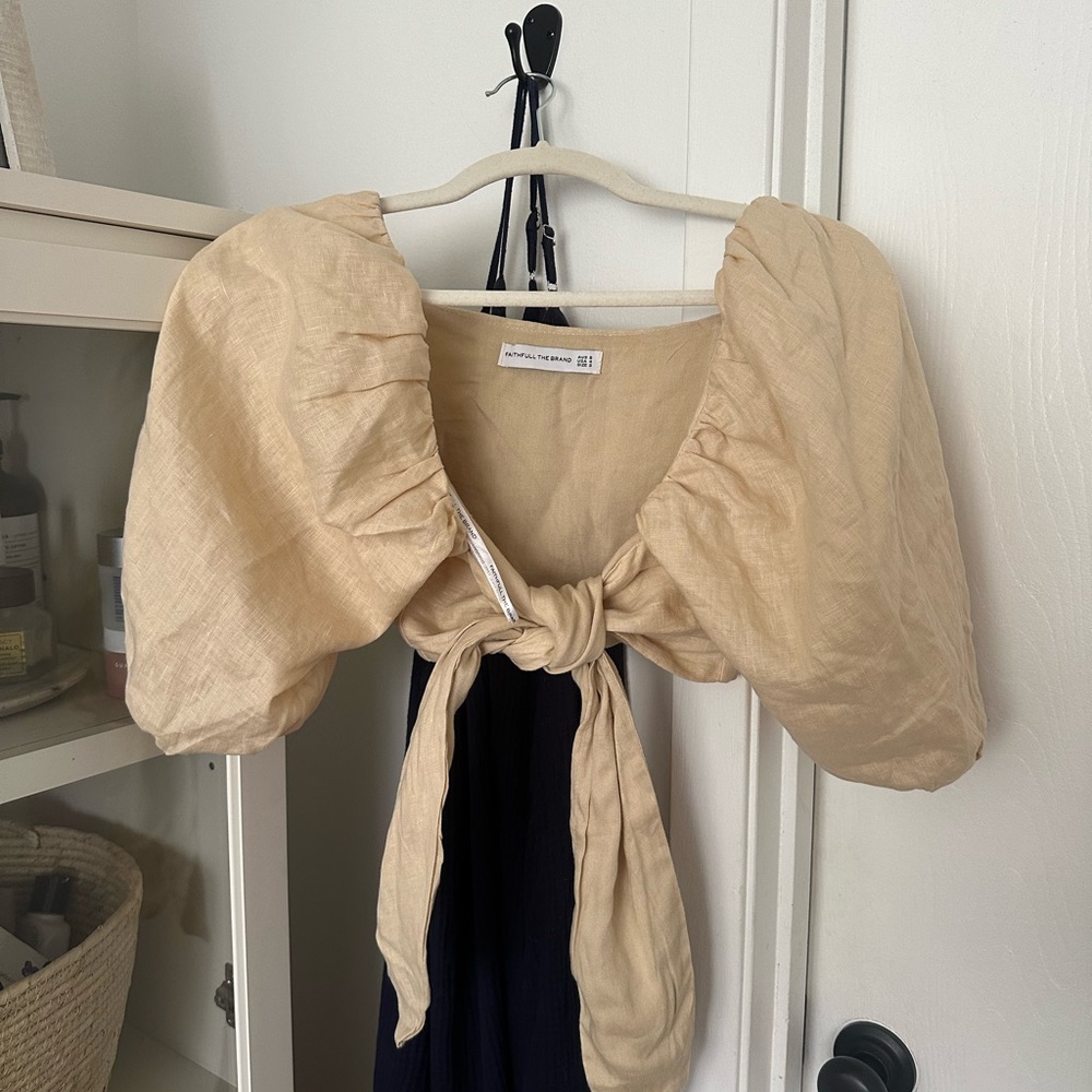 CLEAR OUT SALE Faithfull the brand crop
